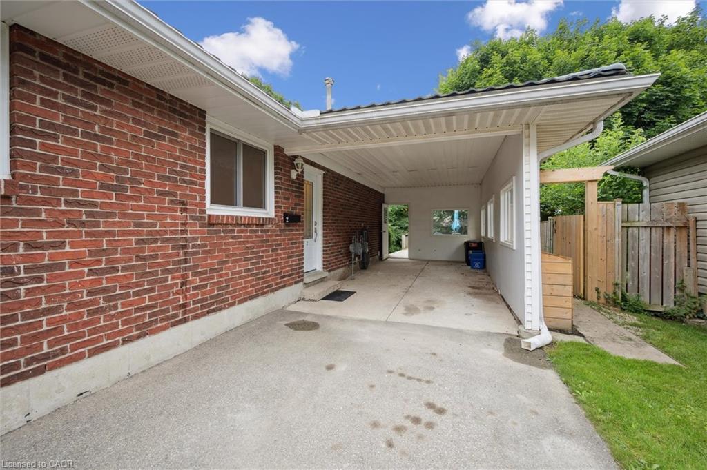 357 Grangewood Drive, Waterloo, ON - Outdoor With Exterior