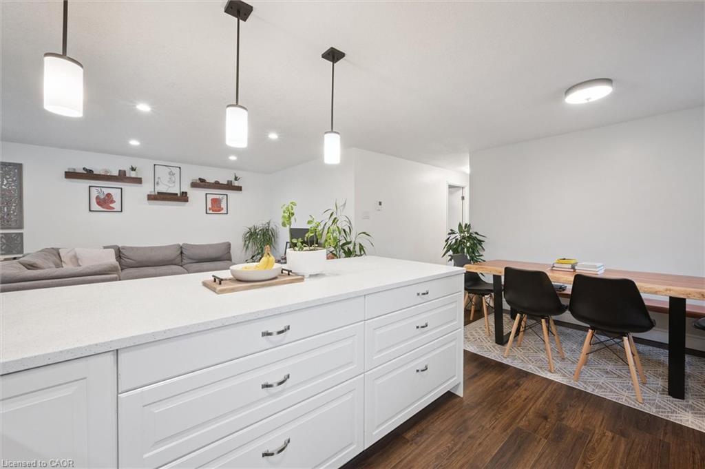 357 Grangewood Drive, Waterloo, ON - Indoor