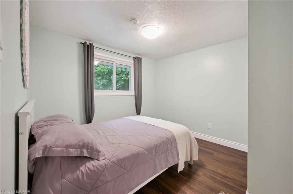 357 Grangewood Drive, Waterloo, ON - Indoor Photo Showing Bedroom