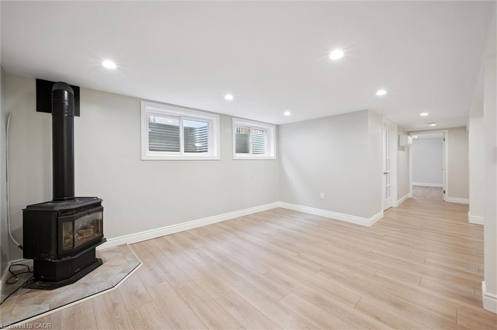 357 Grangewood Drive, Waterloo, ON - Indoor