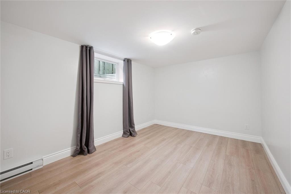 357 Grangewood Drive, Waterloo, ON - Indoor Photo Showing Other Room