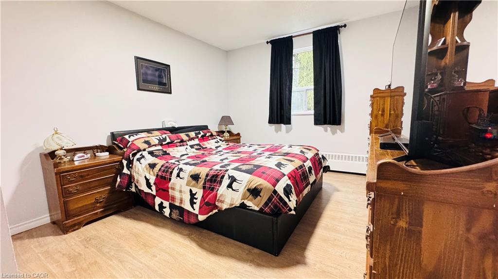 306-24 Ransom Street, Acton, ON - Indoor Photo Showing Bedroom