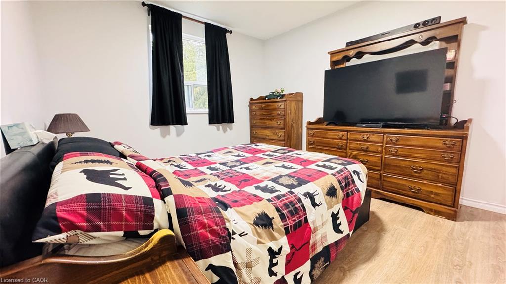 306-24 Ransom Street, Acton, ON - Indoor Photo Showing Bedroom