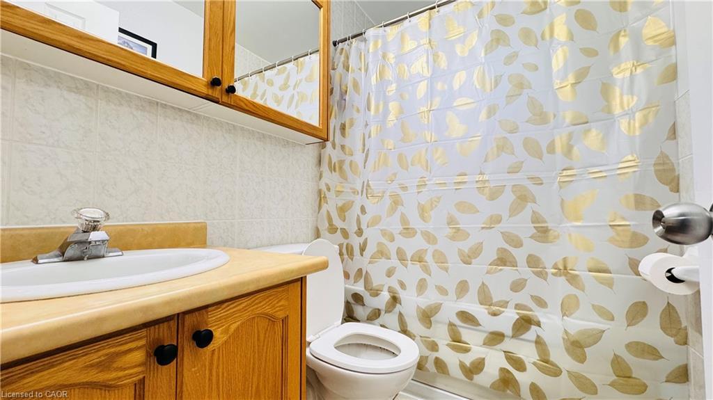 306-24 Ransom Street, Acton, ON - Indoor Photo Showing Bathroom