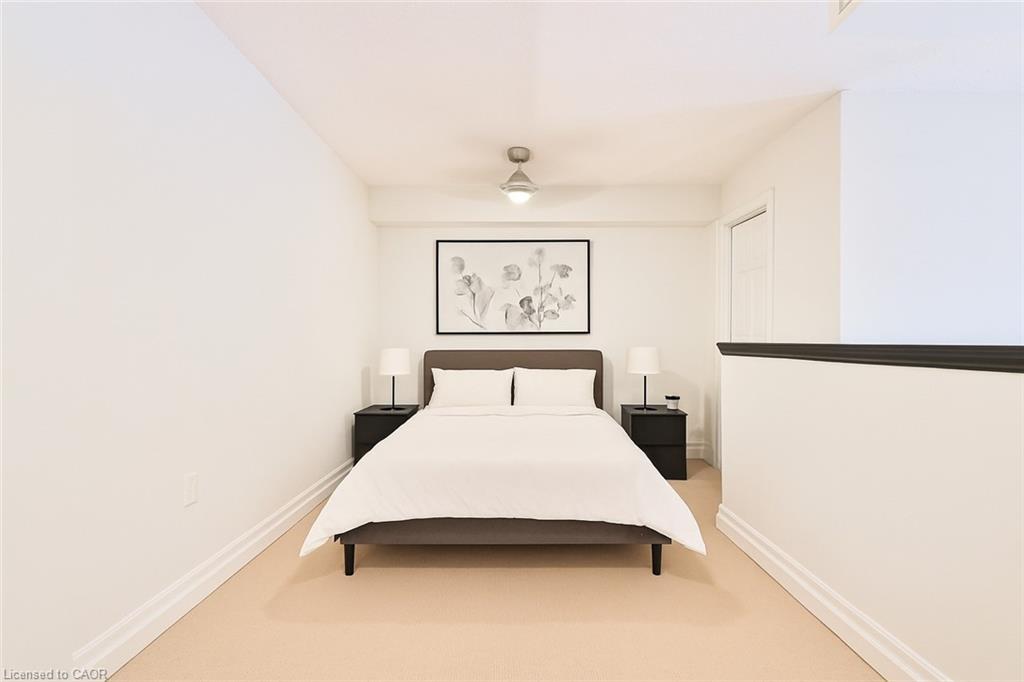 404-185 Robinson Street, Oakville, ON - Indoor Photo Showing Bedroom