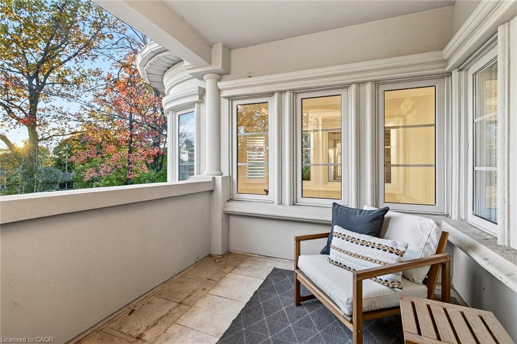 172 Boxley Road, Burlington, ON - Outdoor With Exterior