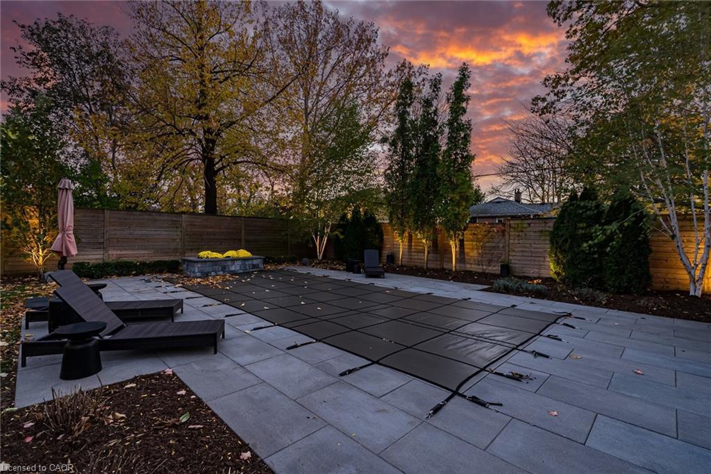 172 Boxley Road, Burlington, ON - Outdoor