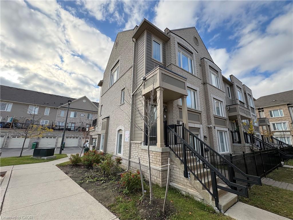 157-1 Beckenrose Court, Brampton, ON - Outdoor