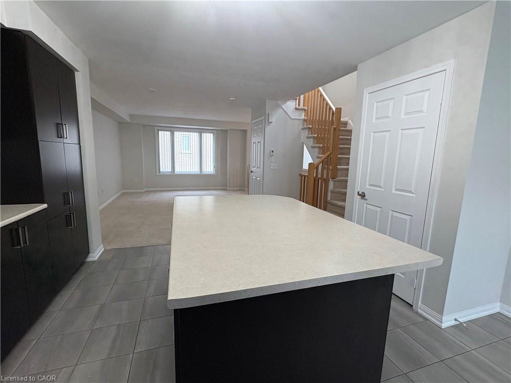 157-1 Beckenrose Court, Brampton, ON - Indoor