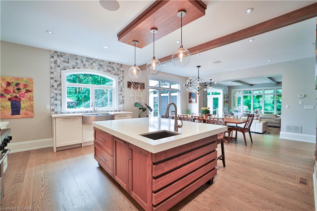 298 Shoreview Road, Burlington, ON - Indoor Photo Showing Kitchen