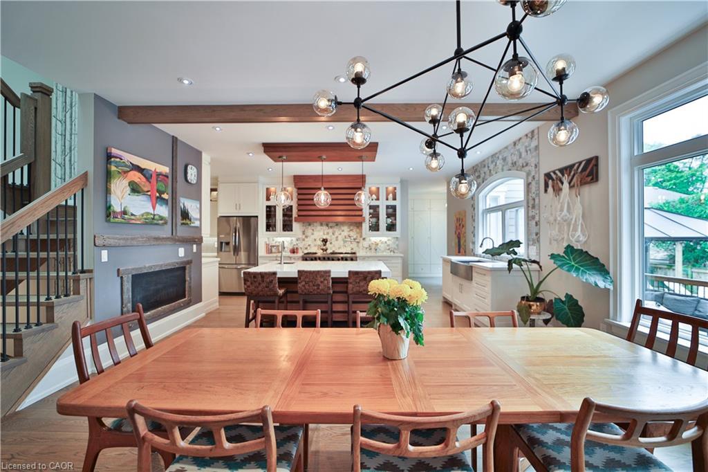 298 Shoreview Road, Burlington, ON - Indoor Photo Showing Dining Room