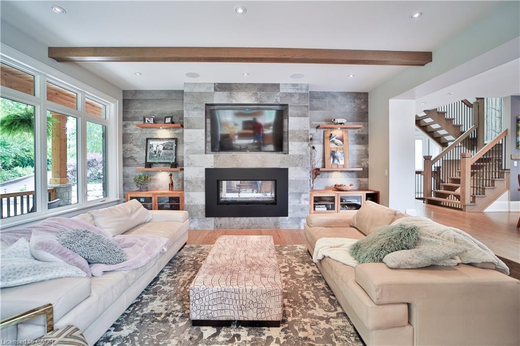 298 Shoreview Road, Burlington, ON - Indoor Photo Showing Living Room With Fireplace