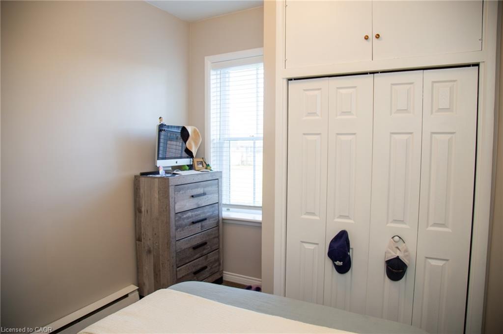 2016 Park Street, Port Dover, ON - Indoor Photo Showing Bedroom