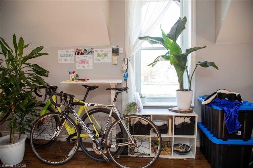 2016 Park Street, Port Dover, ON - Indoor