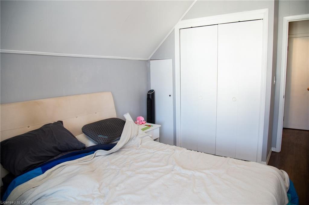 2016 Park Street, Port Dover, ON - Indoor Photo Showing Bedroom