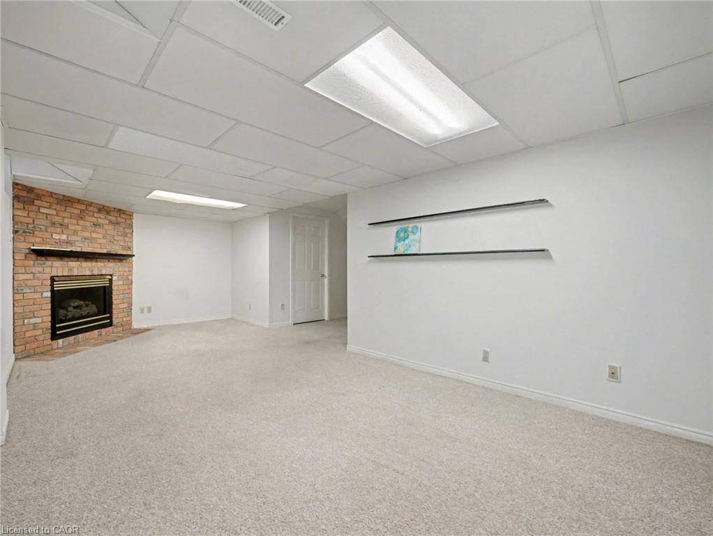 635 Rexford Drive, Hamilton, ON - Indoor With Fireplace