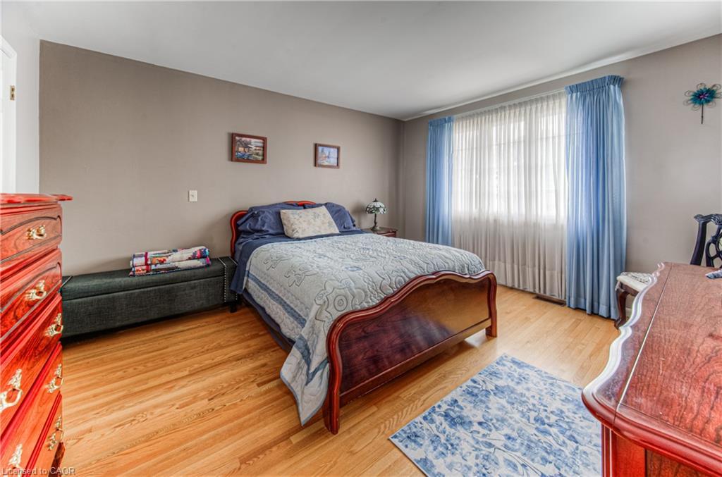 65 Trailview Drive, Kitchener, ON - Indoor Photo Showing Bedroom