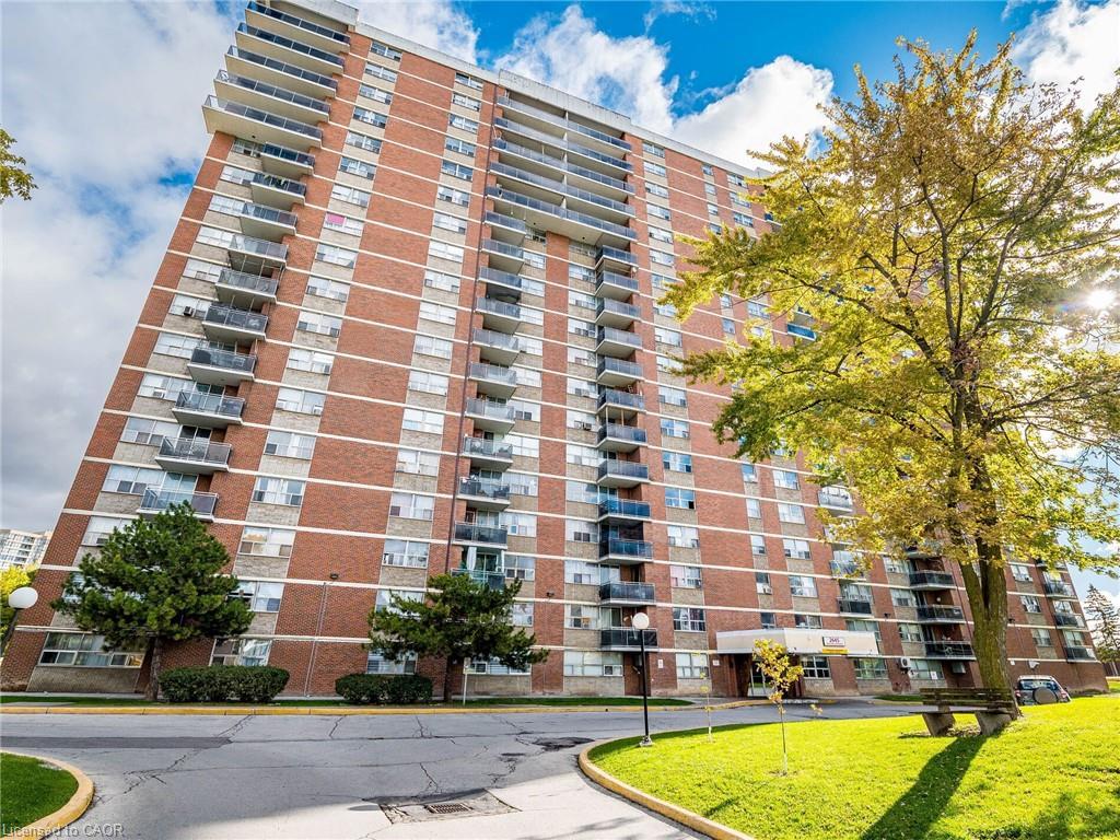 1907-2645 Kipling Avenue, Toronto, ON - Outdoor With Facade