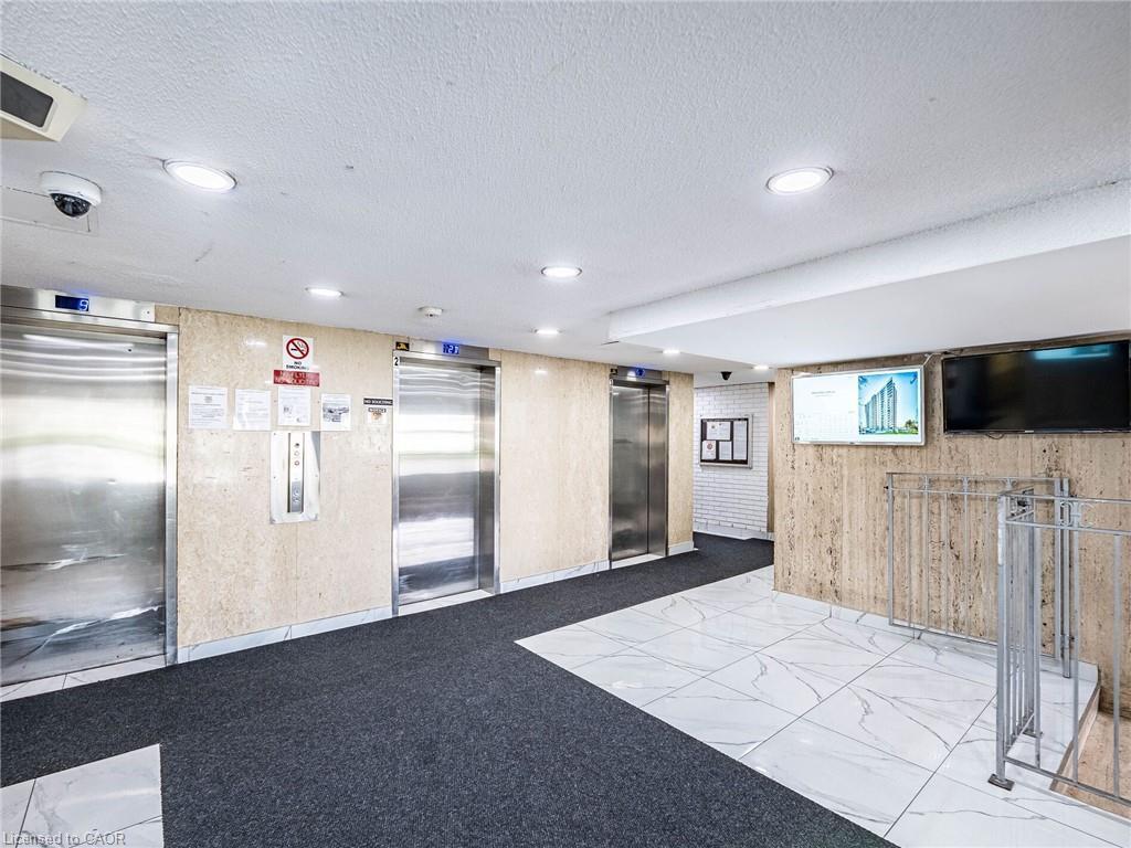 1907-2645 Kipling Avenue, Toronto, ON - Indoor