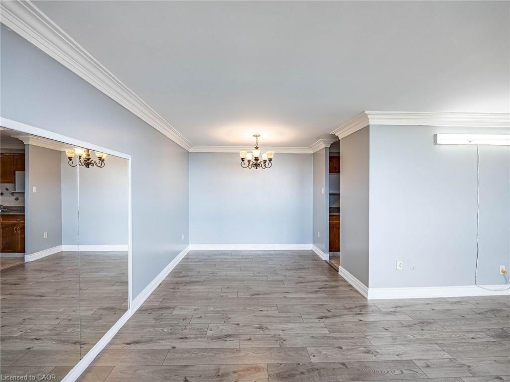 1907-2645 Kipling Avenue, Toronto, ON - Indoor Photo Showing Other Room