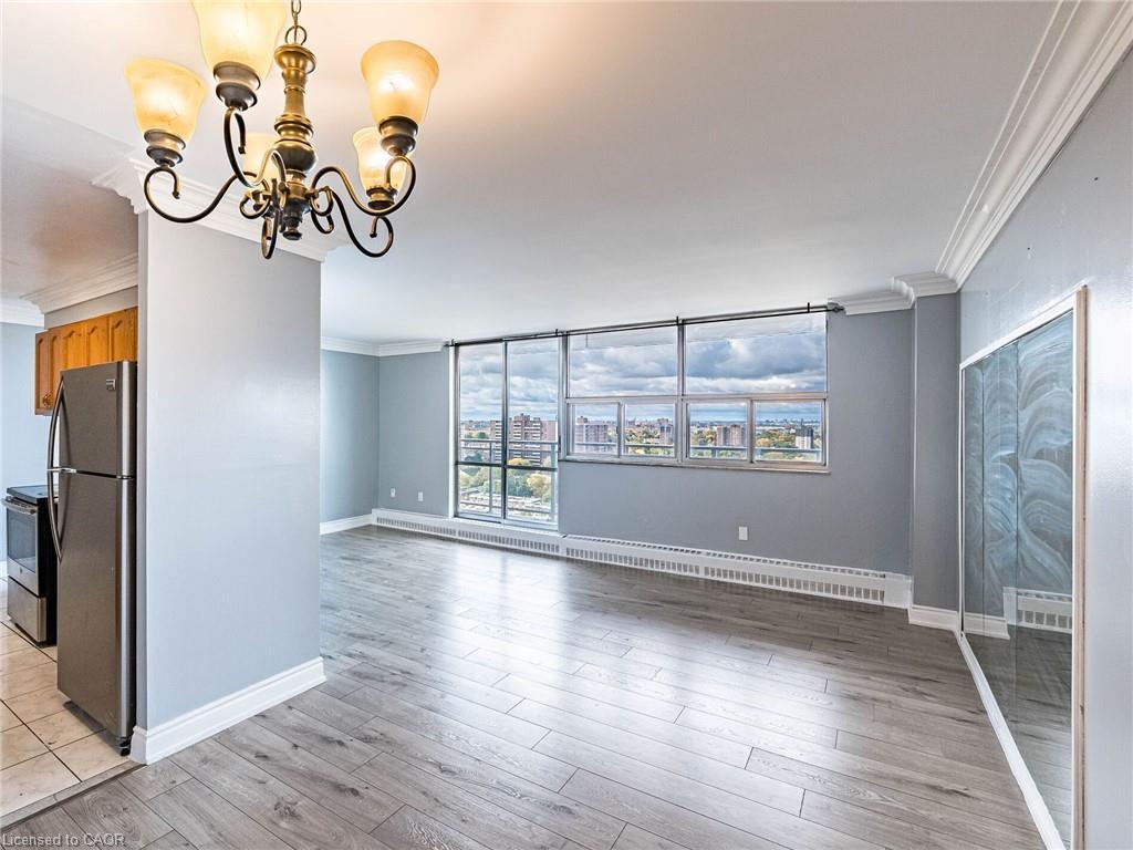 1907-2645 Kipling Avenue, Toronto, ON - Indoor Photo Showing Other Room