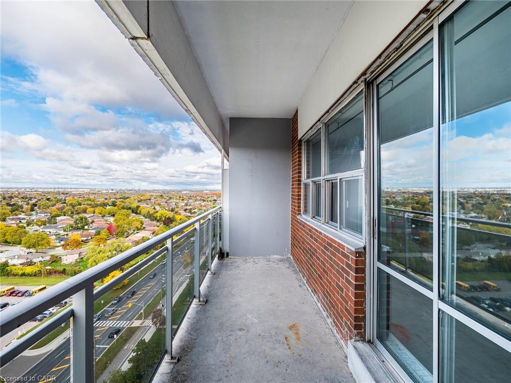 1907-2645 Kipling Avenue, Toronto, ON - Outdoor With View With Exterior