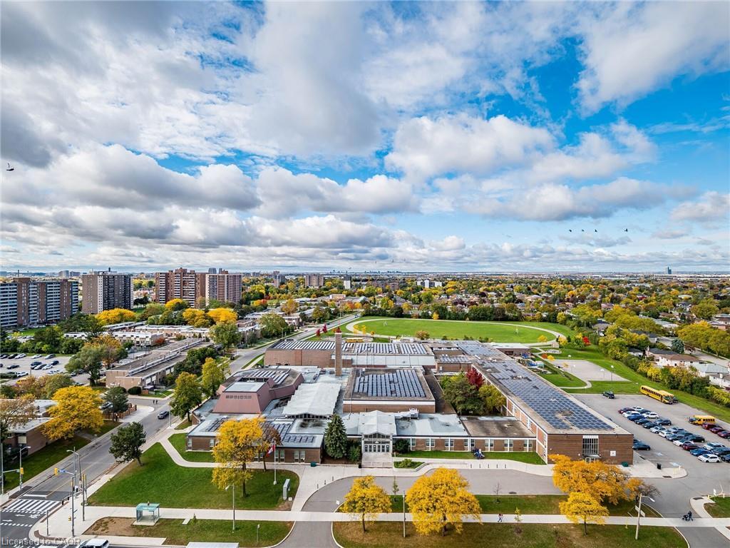 1907-2645 Kipling Avenue, Toronto, ON - Outdoor With View