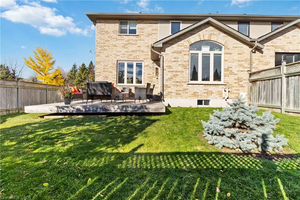 518 Sandcherry Drive, Burlington, ON - Outdoor