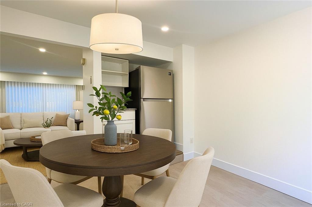 K75-223 Pioneer Drive, Kitchener, ON - Indoor Photo Showing Dining Room