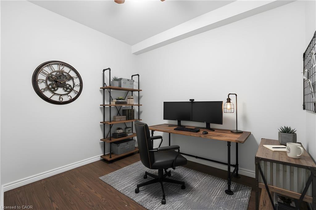 101-975 Warwick Court, Burlington, ON - Indoor Photo Showing Office