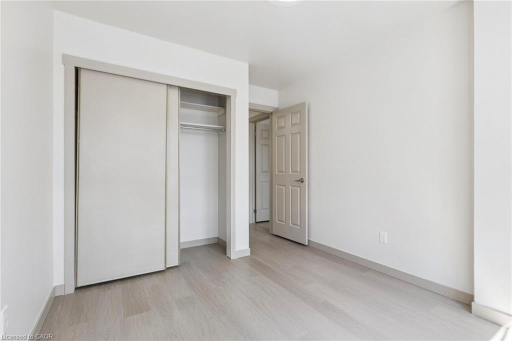 27-89 Woolwich Street, Waterloo, ON - Indoor Photo Showing Other Room