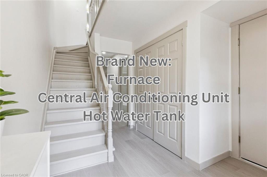 27-89 Woolwich Street, Waterloo, ON - Indoor Photo Showing Other Room