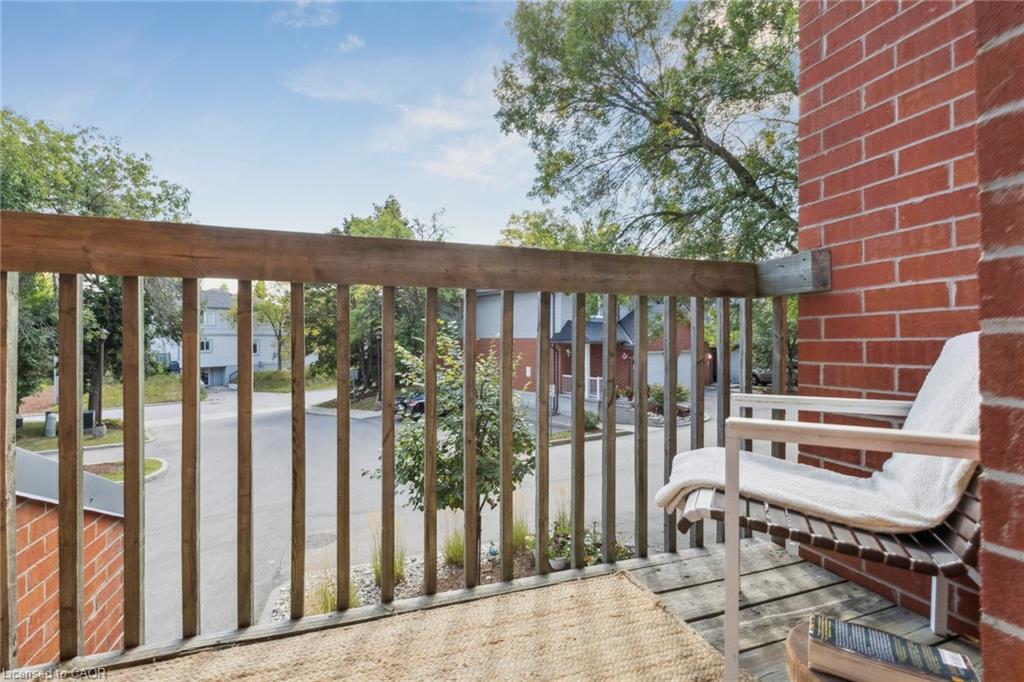 27-89 Woolwich Street, Waterloo, ON - Outdoor With Exterior