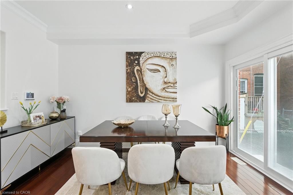 199 Hunter Street W, Hamilton, ON - Indoor Photo Showing Dining Room