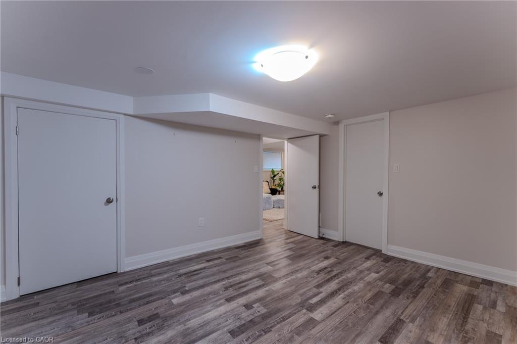 Lower-77 West 4Th Street, Hamilton, ON - Indoor Photo Showing Other Room