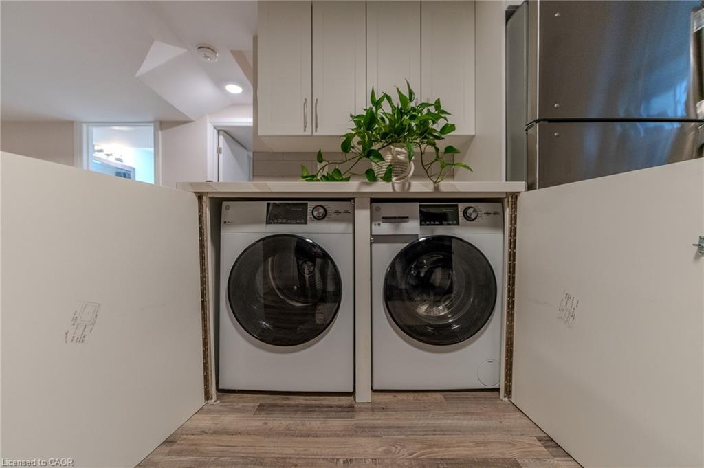 Lower-77 West 4Th Street, Hamilton, ON - Indoor Photo Showing Laundry Room