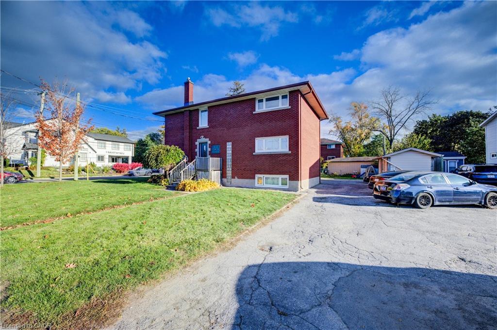 263 Highland Road W, Kitchener, ON