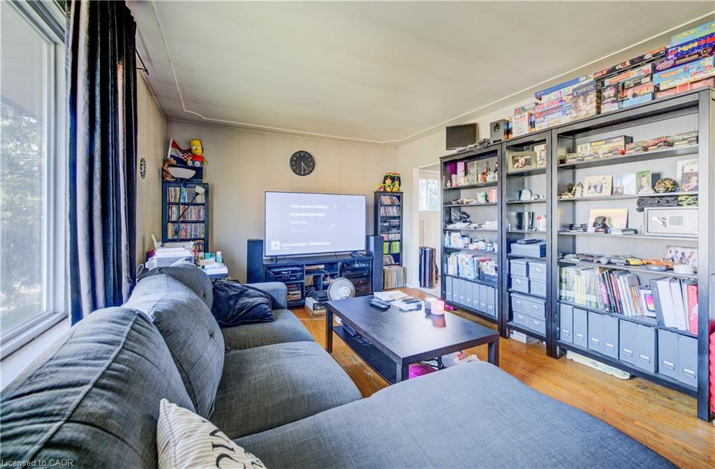 263 Highland Road W, Kitchener, ON