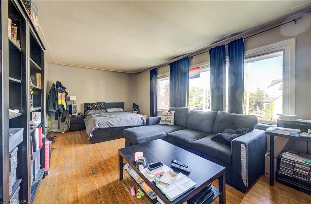 263 Highland Road W, Kitchener, ON