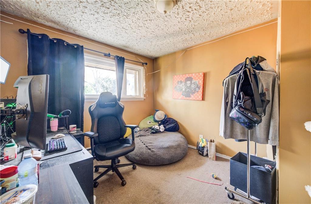 263 Highland Road W, Kitchener, ON