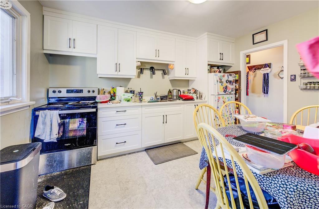 263 Highland Road W, Kitchener, ON