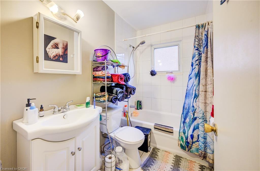 263 Highland Road W, Kitchener, ON