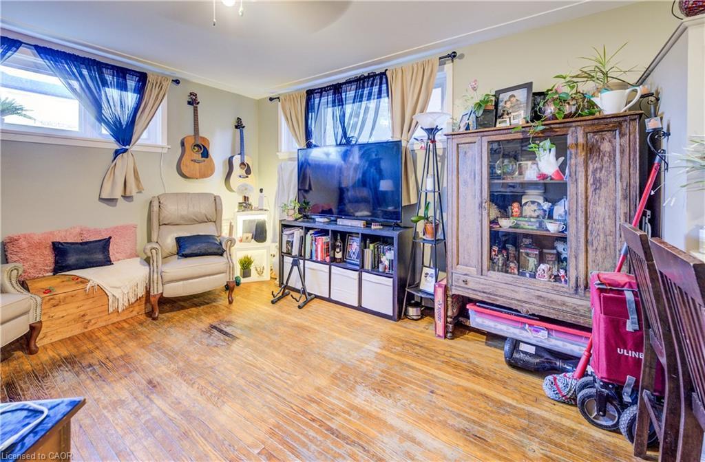 263 Highland Road W, Kitchener, ON