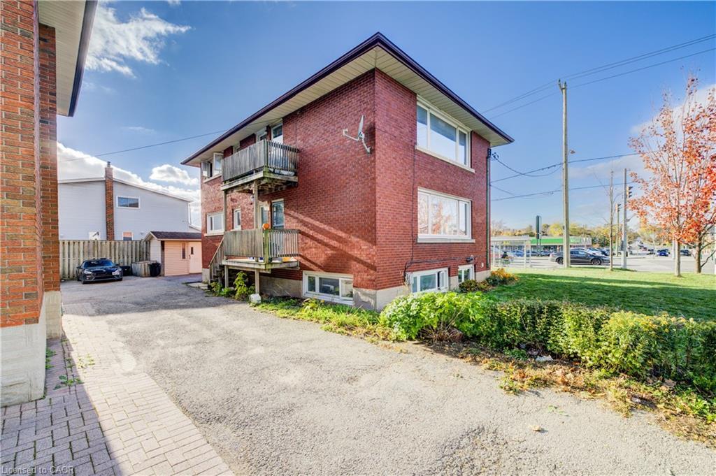 263 Highland Road W, Kitchener, ON