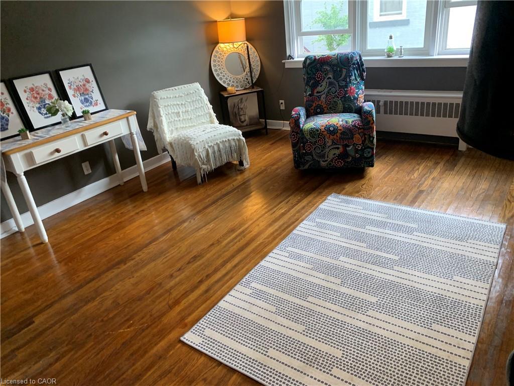 33-1759 King Street E, Hamilton, ON - Indoor