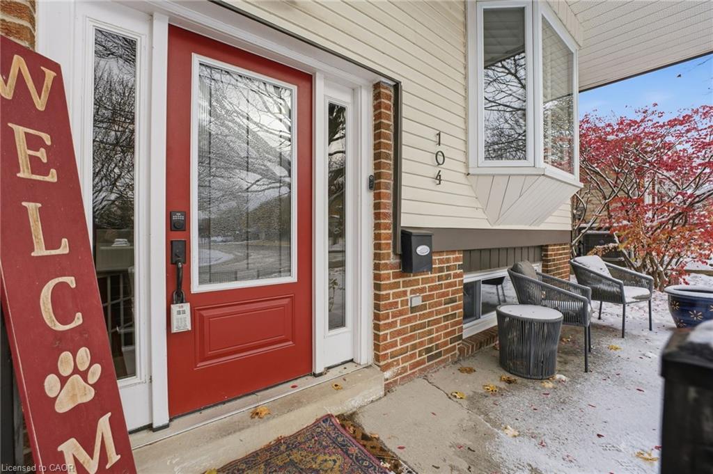 104 Cindy Avenue, Cambridge, ON - Outdoor With Exterior