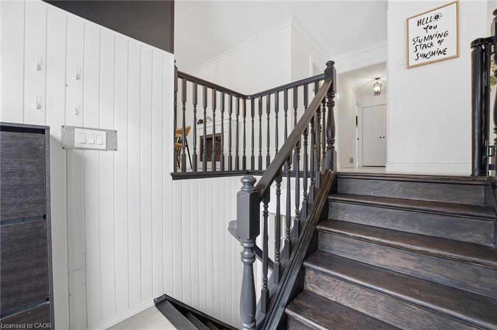 104 Cindy Avenue, Cambridge, ON - Indoor Photo Showing Other Room