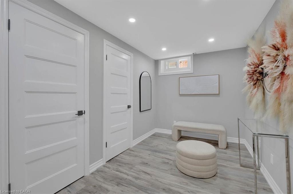 168 Silver Aspen Crescent, Kitchener, ON - Indoor Photo Showing Other Room