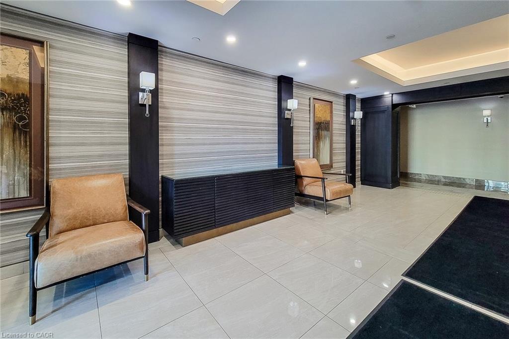 638-125 Shoreview Place, Stoney Creek, ON - Indoor Photo Showing Other Room