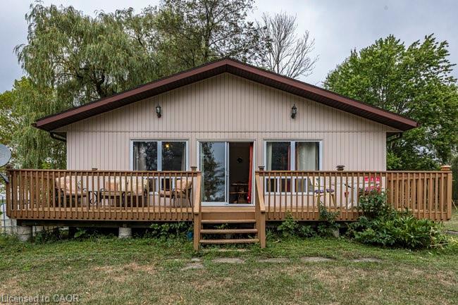 8380 Highway 3 Street, Dunnville, ON - Outdoor With Deck Patio Veranda